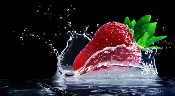 strawberry-g6863fd565_640